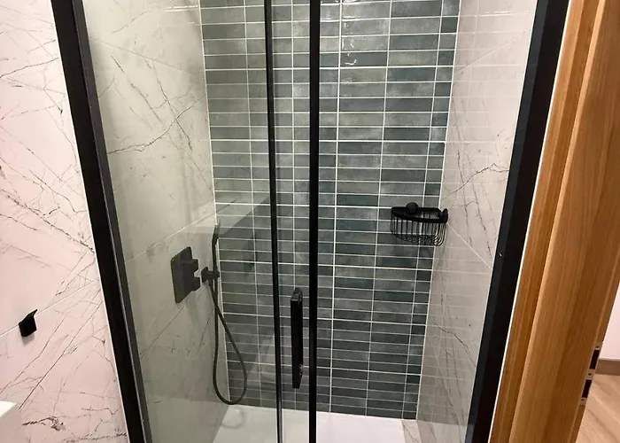 Wynajmowanie Pokoi *